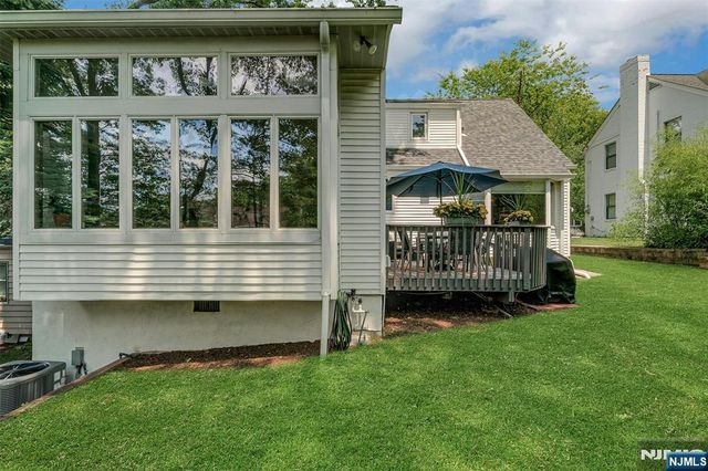616 Rutland Avenue, Teaneck, NJ 07666
