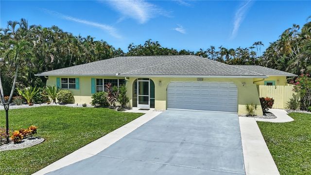 15030 Bonaire CIR, Fort Myers, FL 33908