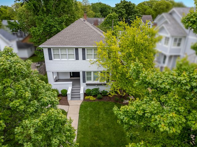 9 S Bruner Street, Hinsdale, IL 60521