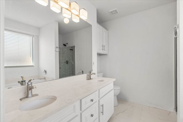 2732 Brea Canyon Road, Fort Worth, TX 76108