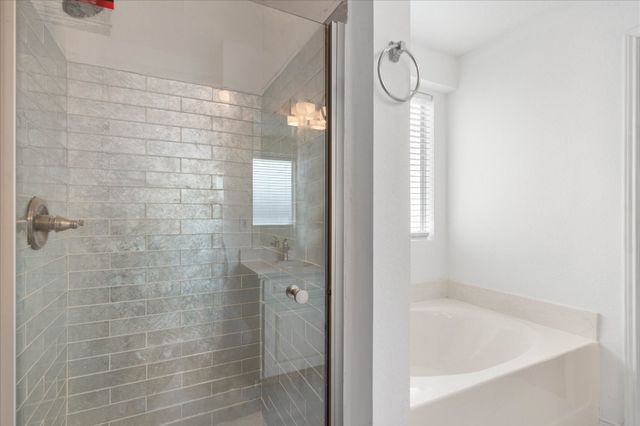 2732 Brea Canyon Road, Fort Worth, TX 76108