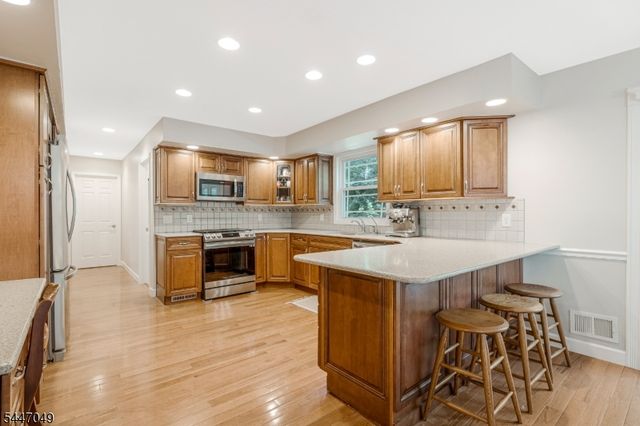4 Peter Dr, Allamuchy Twp., NJ 07840