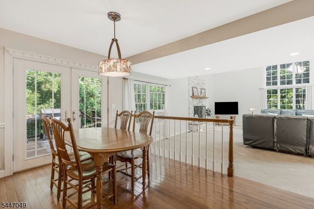 4 Peter Dr, Allamuchy Twp., NJ 07840