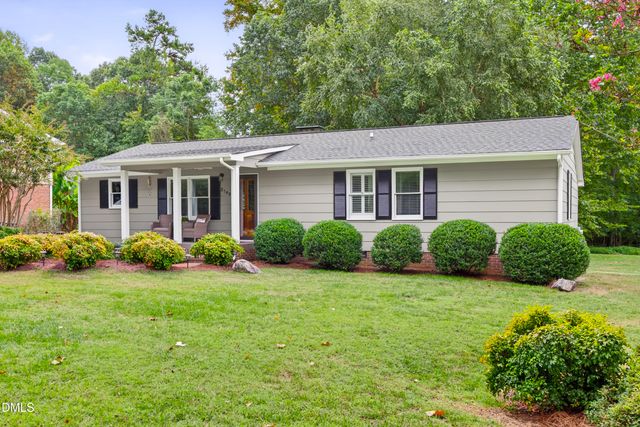 2708 Cambridge Road, Burlington, NC 27215