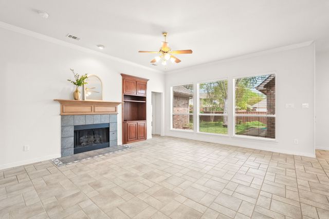 9212 Cornerstone Drive, Plano, TX 75025