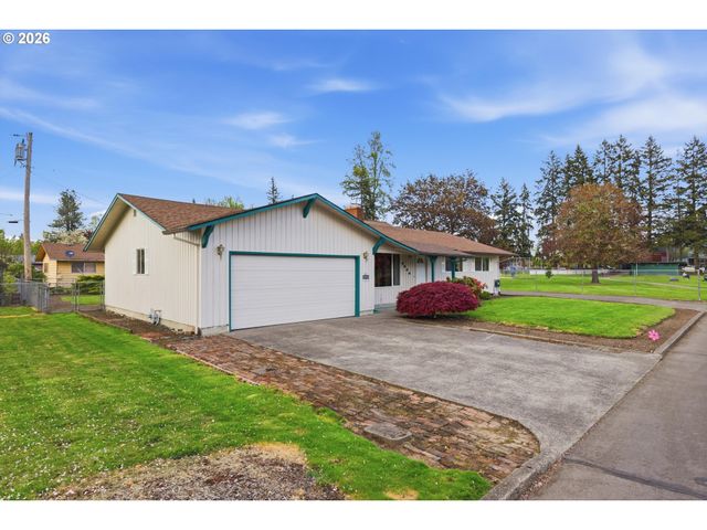 2925 17TH Ave, Forest Grove, OR 97116