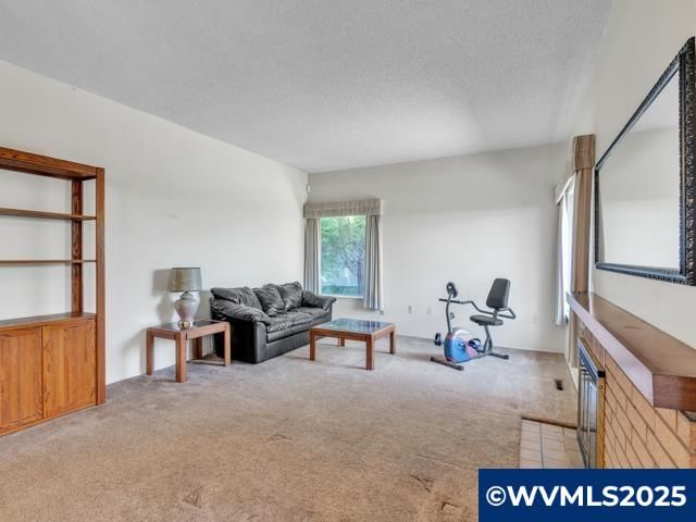 3016 Twin Oak Pl NW, Salem, OR 97304