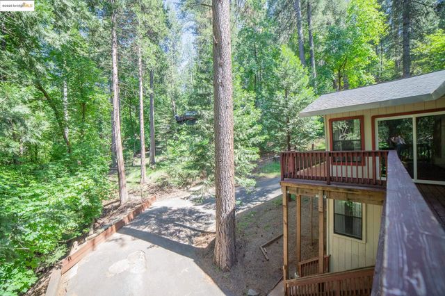 24327 Kewin Mill Rd, Sonora, CA 95370