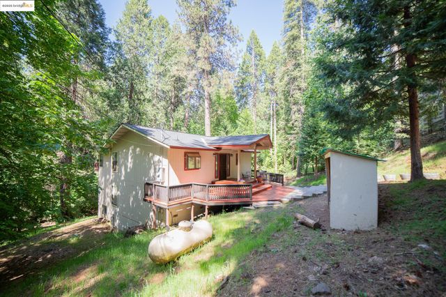 24327 Kewin Mill Rd, Sonora, CA 95370