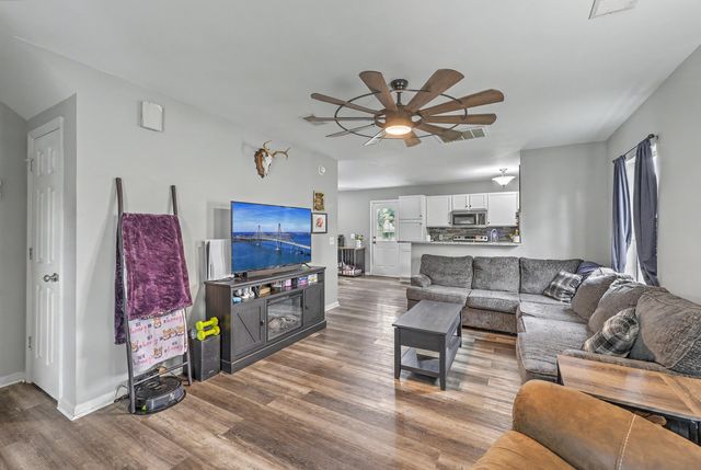 120 Tyron Road, Summerville, SC 29483