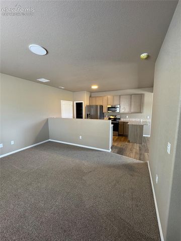 1694 Sandtoft Heights, Colorado Springs, CO 80951