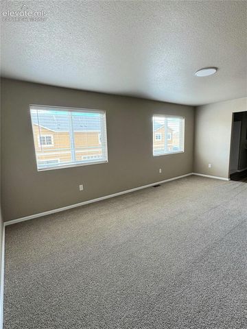 1694 Sandtoft Heights, Colorado Springs, CO 80951