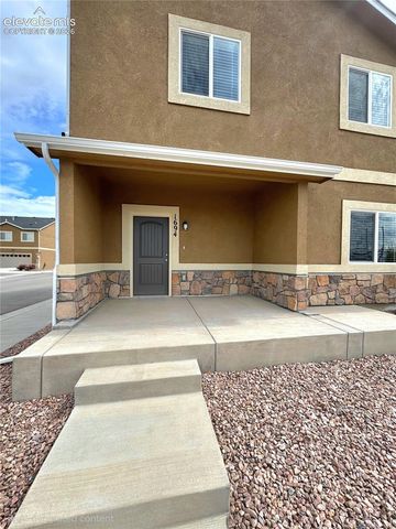 1694 Sandtoft Heights, Colorado Springs, CO 80951
