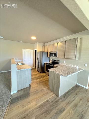 1694 Sandtoft Heights, Colorado Springs, CO 80951