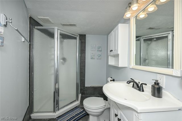 3545 Chanticleer Court, Uniontown, OH 44685