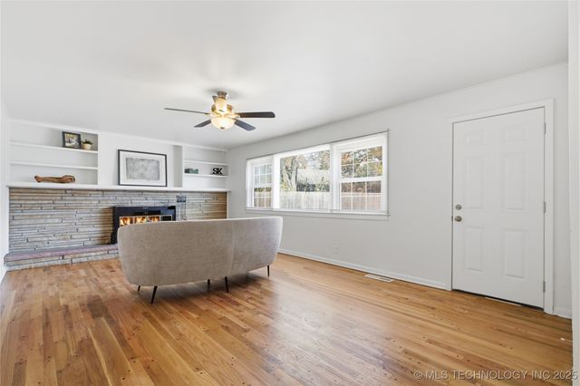 3743 S Braden Place, Tulsa, OK 74135