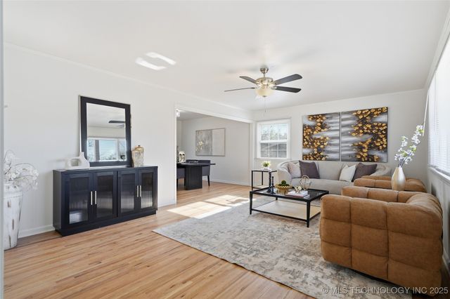 3743 S Braden Place, Tulsa, OK 74135