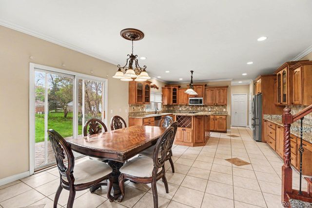 6929 Dakota Drive, Troy, MI 48098