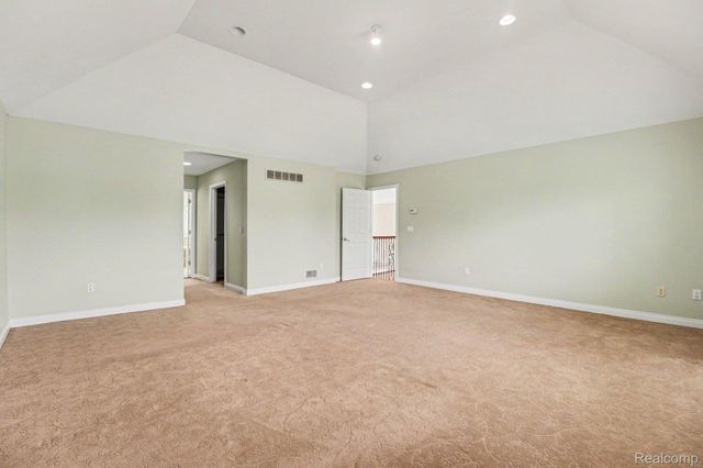 6929 Dakota Drive, Troy, MI 48098
