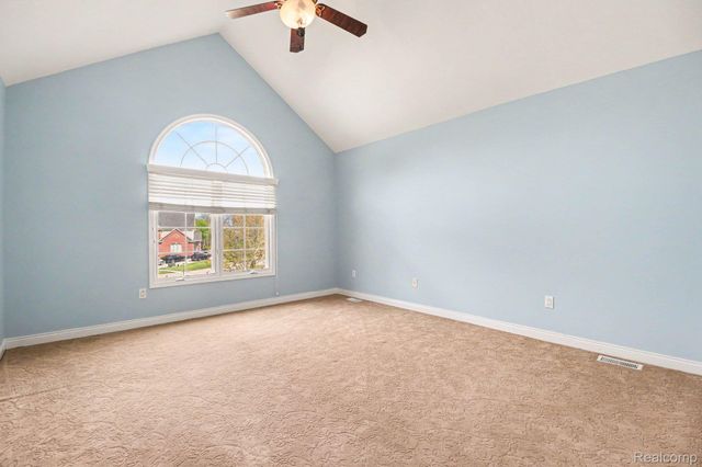 6929 Dakota Drive, Troy, MI 48098