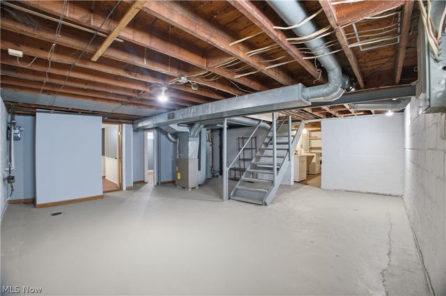 1226 Kenmore Avenue SE, Warren, OH 44484