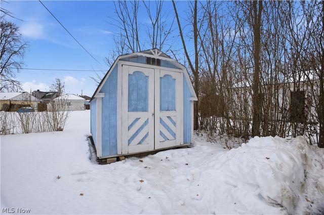 1226 Kenmore Avenue SE, Warren, OH 44484