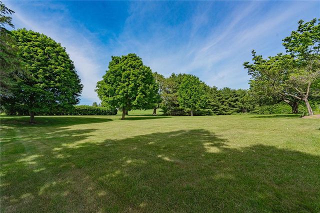 2855 Meadow Lane, North Whitehall Twp, PA 18078