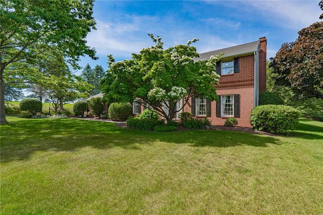 2855 Meadow Lane, North Whitehall Twp, PA 18078