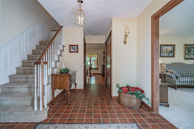 2855 Meadow Lane, North Whitehall Twp, PA 18078