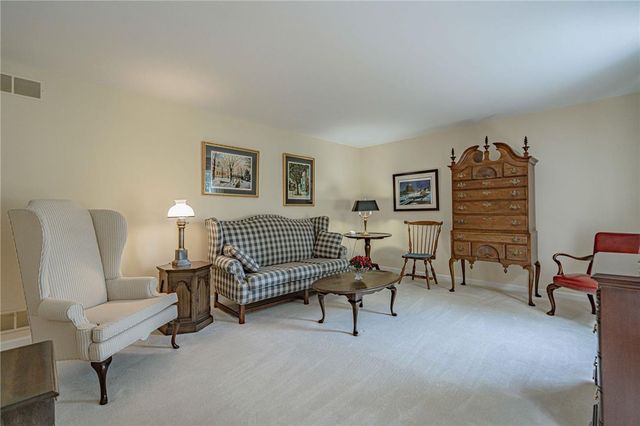 2855 Meadow Lane, North Whitehall Twp, PA 18078