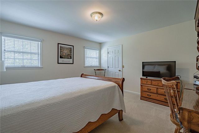 2855 Meadow Lane, North Whitehall Twp, PA 18078