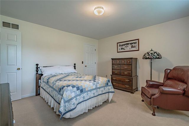 2855 Meadow Lane, North Whitehall Twp, PA 18078