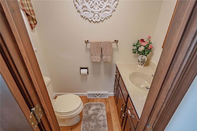 2855 Meadow Lane, North Whitehall Twp, PA 18078