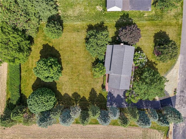 2855 Meadow Lane, North Whitehall Twp, PA 18078