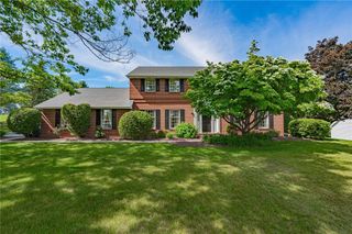 2855 Meadow Lane, North Whitehall Twp, PA 18078