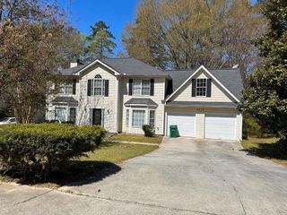 8036 Harmony Lakes, Lithonia, GA 30058