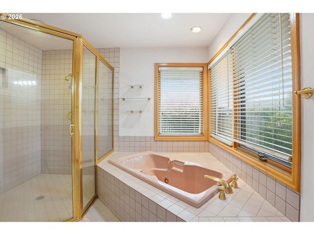 14601 Nw 26TH Ave, Vancouver, WA 98685