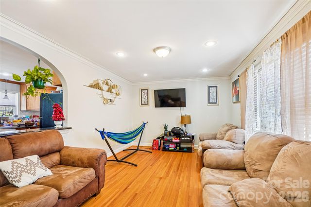 7459 Elwood Drive, Charlotte, NC 28227