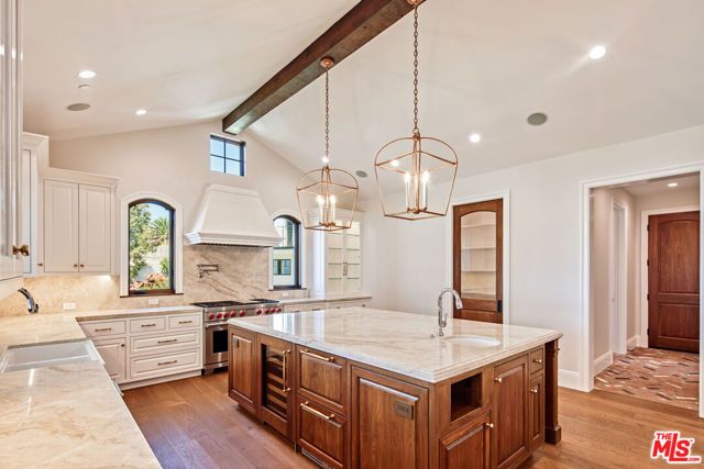 5561 Horizon Drive, Malibu, CA 90265