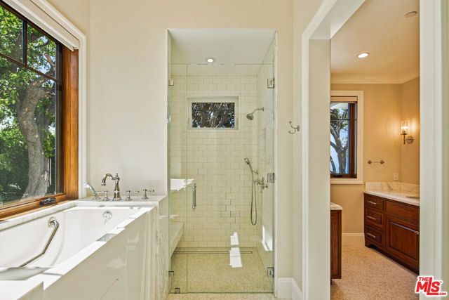 5561 Horizon Drive, Malibu, CA 90265