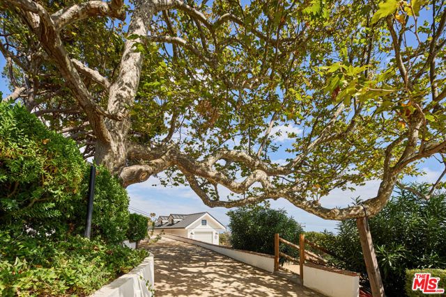 5561 Horizon Drive, Malibu, CA 90265