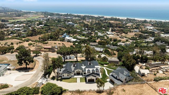 5561 Horizon Drive, Malibu, CA 90265