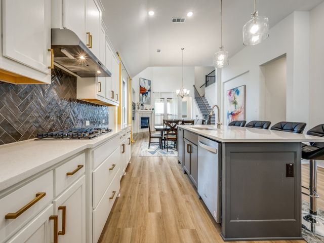 2513 Silver Leaf Drive, Northlake, TX 76226
