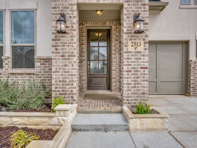 2513 Silver Leaf Drive, Northlake, TX 76226