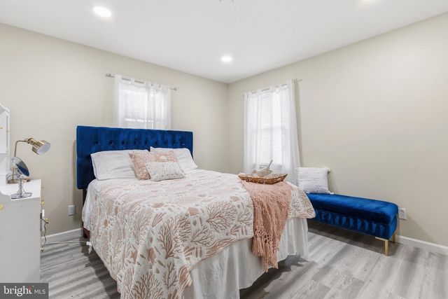 29 WILSON AVE, Mount Ephraim, NJ 08059