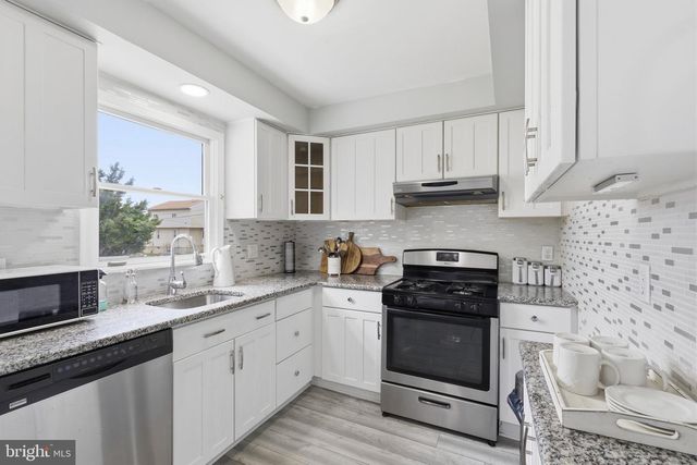 29 WILSON AVE, Mount Ephraim, NJ 08059
