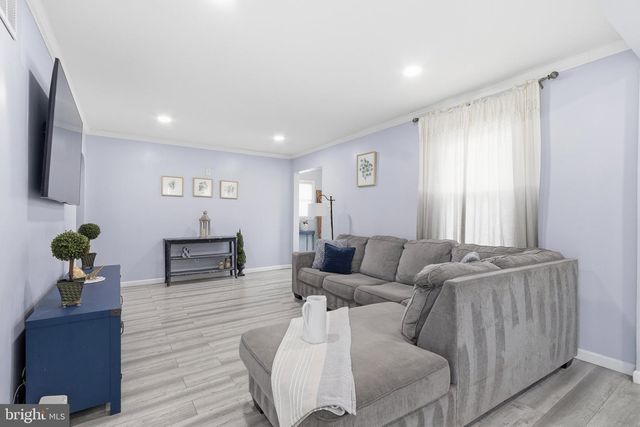 29 WILSON AVE, Mount Ephraim, NJ 08059