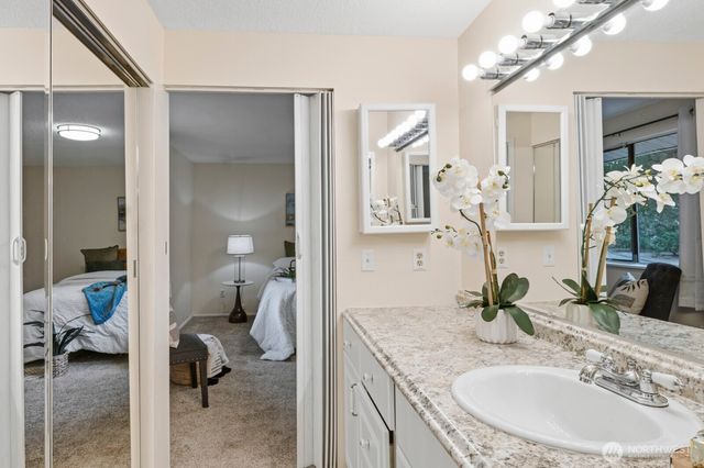 2191 Lakemoor Drive SW, Olympia, WA 98512