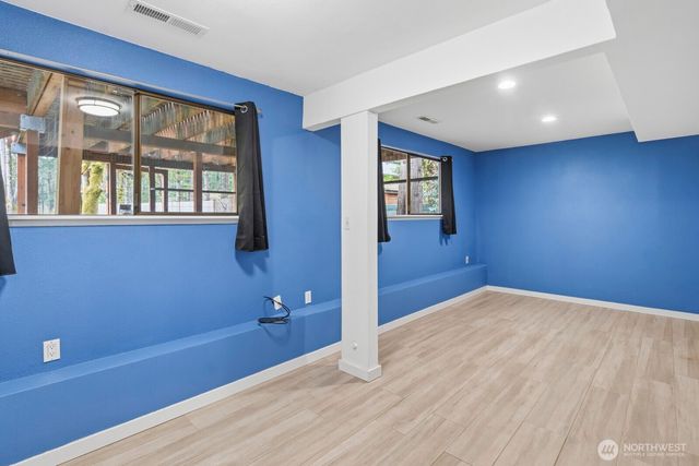 2191 Lakemoor Drive SW, Olympia, WA 98512