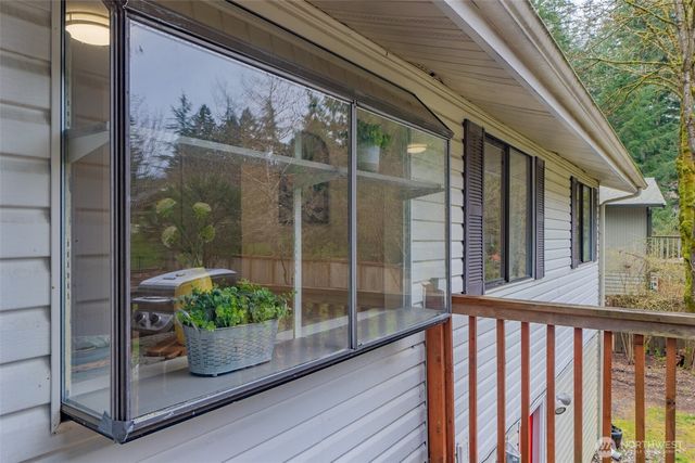 2191 Lakemoor Drive SW, Olympia, WA 98512